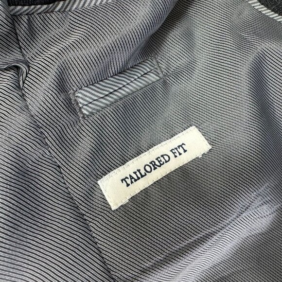 Jos A Bank 1905 2 Piece Suit 39R Blazer 33X29 Pants Windowpane Plaid Gray Wool - Picture 8 of 16